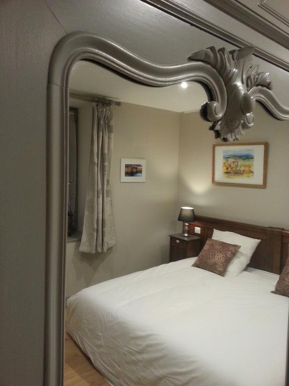 Bed and Breakfast Relais St Jacques - Roanne Saint-Haon-le-Chatel Номер фото