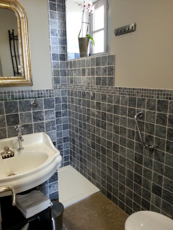 Bed and Breakfast Relais St Jacques - Roanne Saint-Haon-le-Chatel Номер фото