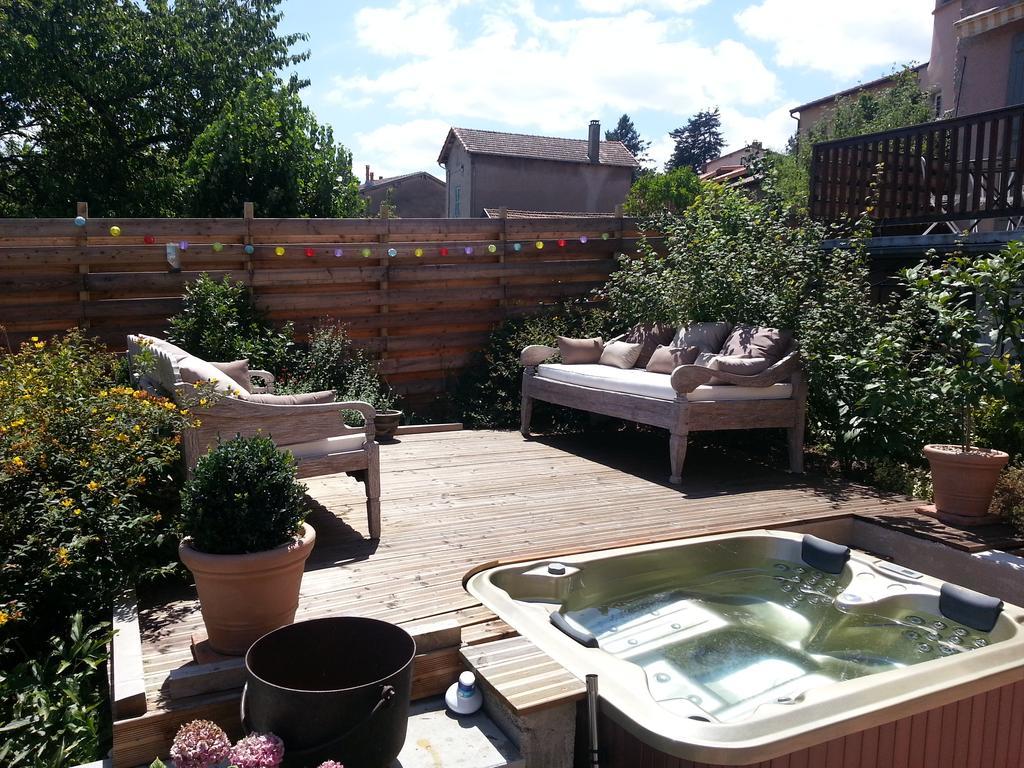 Bed and Breakfast Relais St Jacques - Roanne Saint-Haon-le-Chatel Экстерьер фото